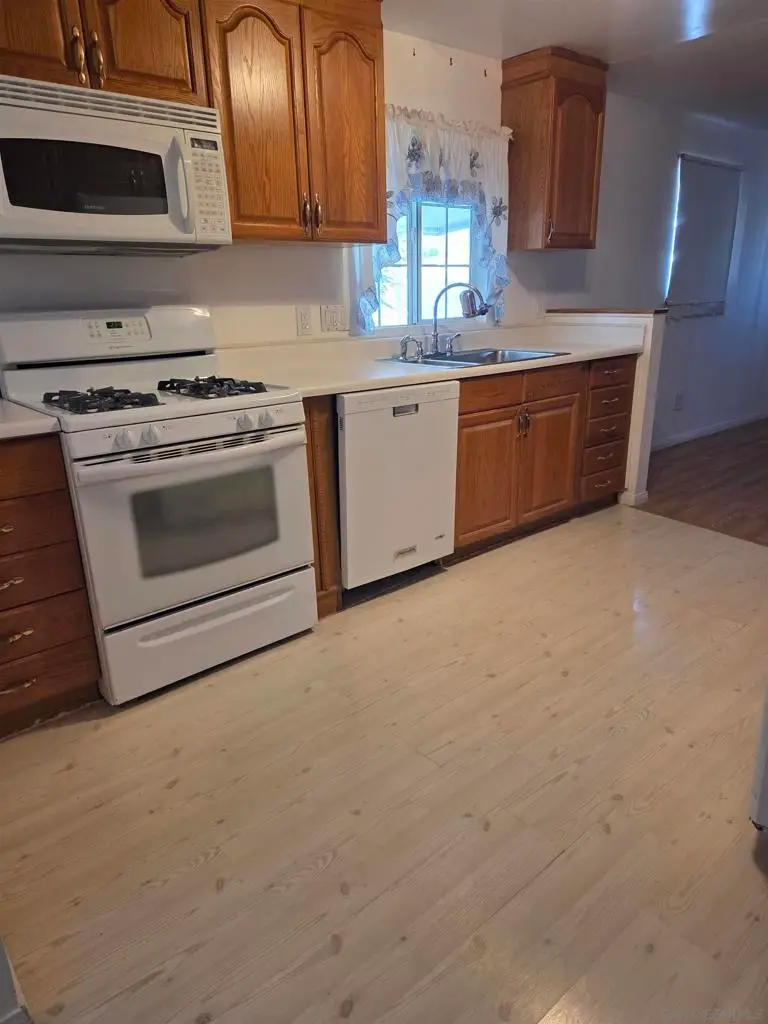 2550 E Valley Parkway #122, Escondido, CA 92027 - #3