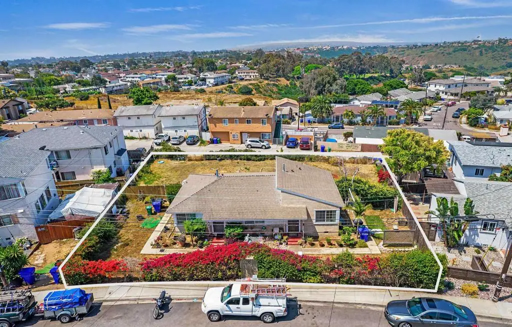 2224 26 W Jewett, San Diego, CA 92111 - #1