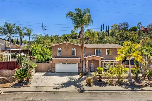 7310 Hamlet Ave., San Diego, CA 92120