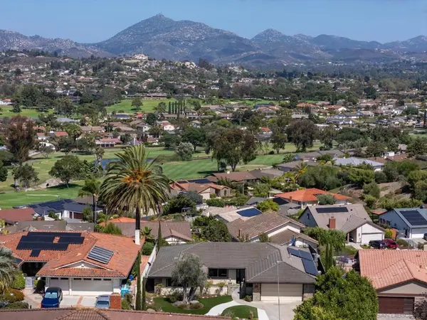 17287 Regalo Ln, San Diego, CA 92128