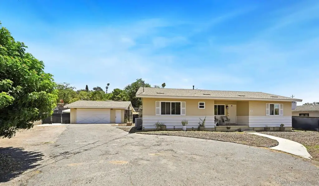 1500 S Citrus Ave., Escondido, CA 92027 - #1