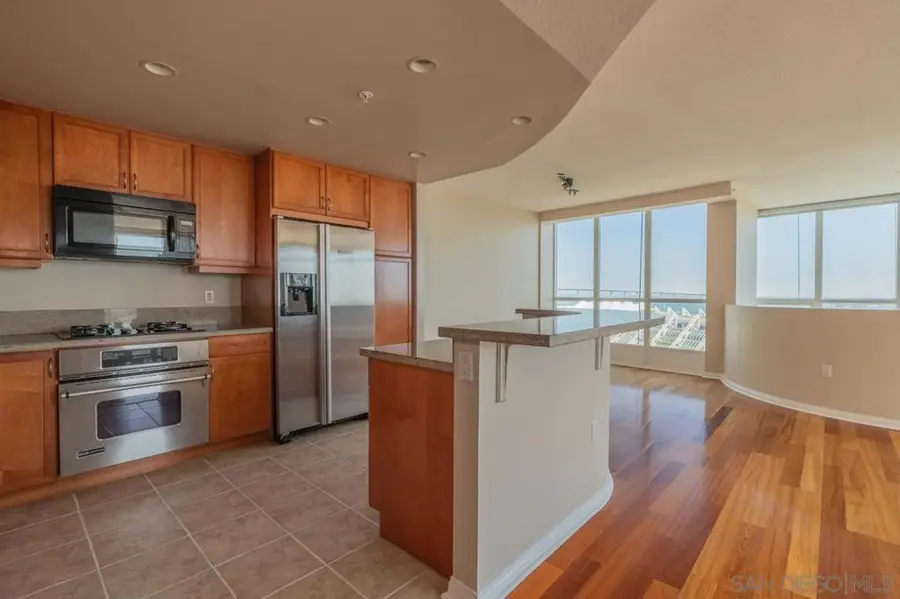 510 1st Ave #1504, San Diego, CA 92101 - #3