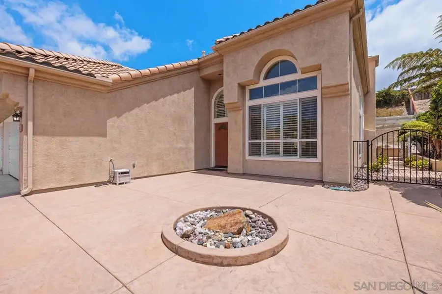 4903 Bella Collina St, Oceanside, CA 92056 - #3