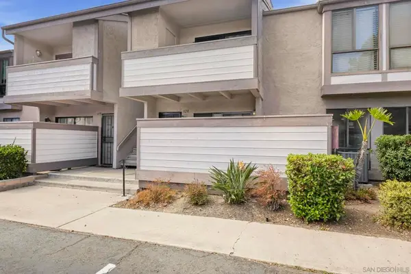 9120 Gramercy #320, San Diego, CA 92123