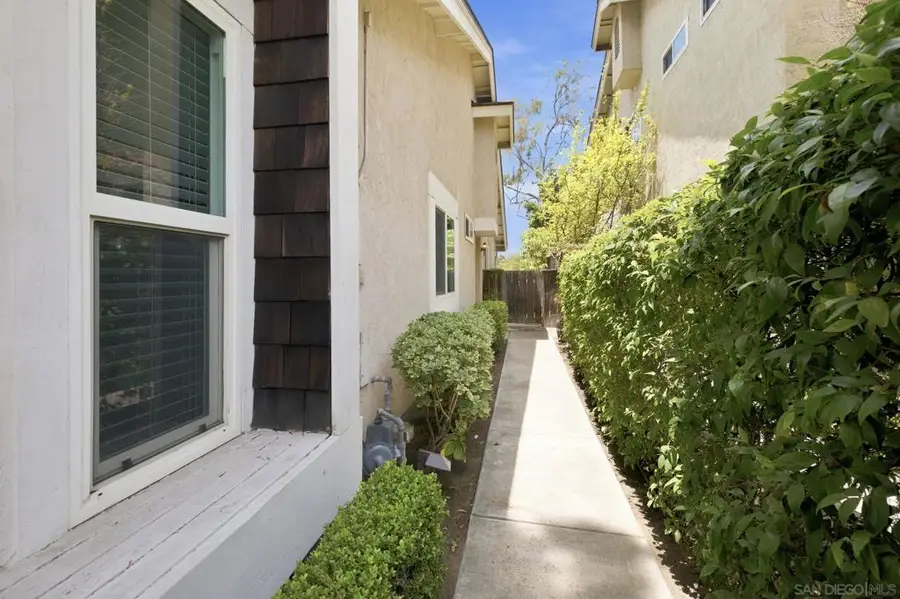 1612 Bridgeview Dr, San Diego, CA 92105 - #3