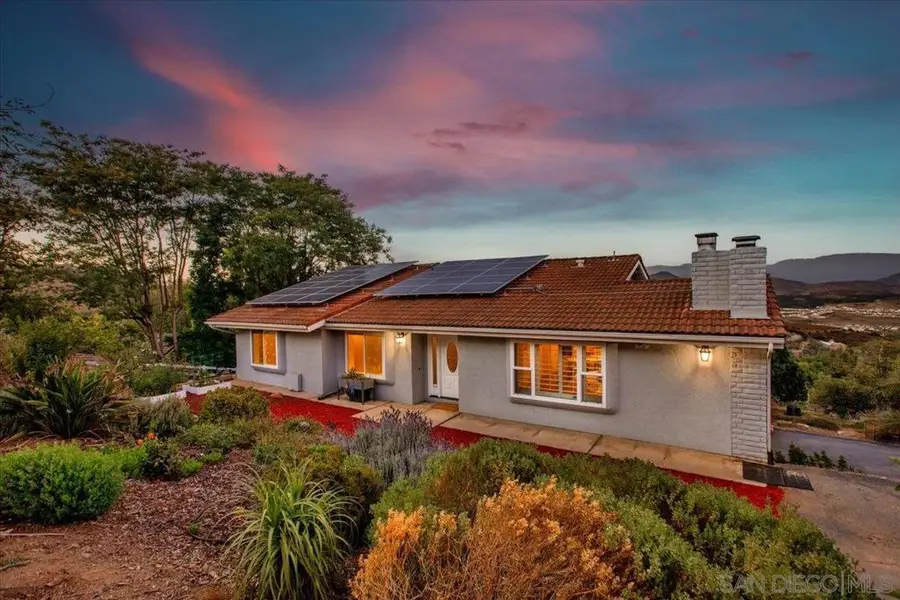 2539 Wilt Rd., Fallbrook, CA 92028 - #3