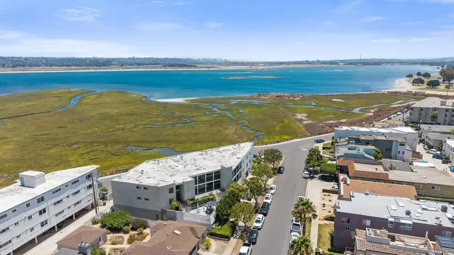 3955 Honeycutt St #103, San Diego, CA 92109 - #3