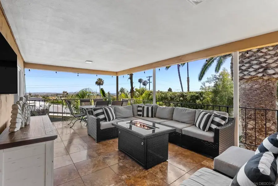 4886 Jewell Street, San Diego, CA 92109 - #2