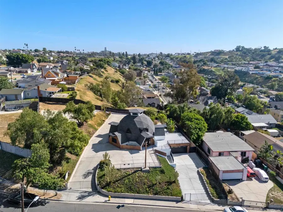6937 Madrone, San Diego, CA 92114 - #3