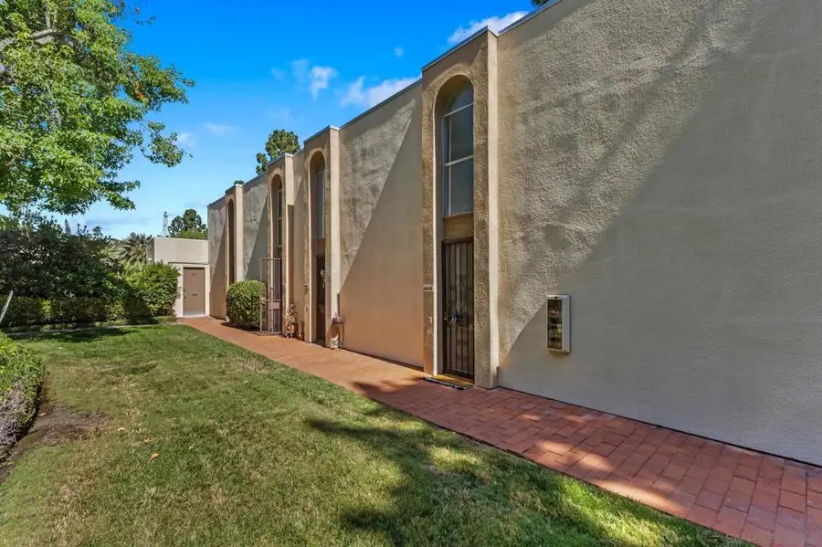 4843 Collwood Blvd #B, San Diego, CA 92115 - #2