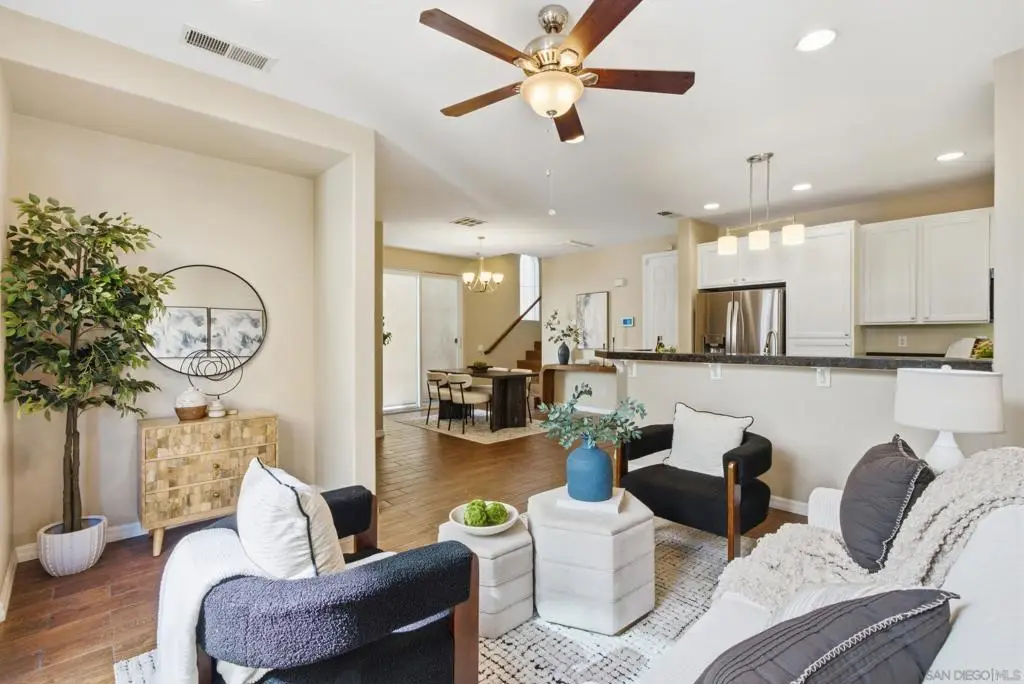 1570 Caminito Sicilia, Chula Vista, CA 91915 - #1
