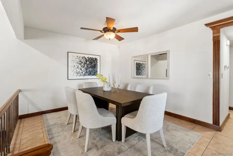 6998 Camino Degrazia, San Diego, CA 92111 - #3