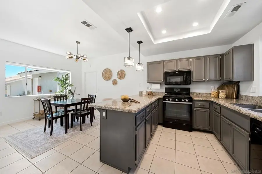1382 Palomar, Vista, CA 92084 - #3