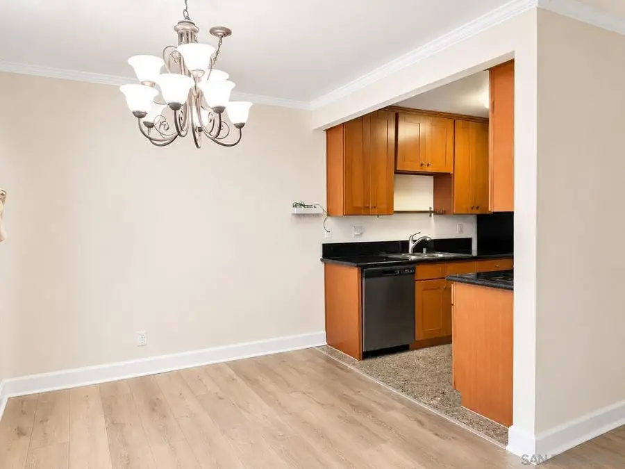 8570 Via Mallorca #E, La Jolla, CA 92037 - #2