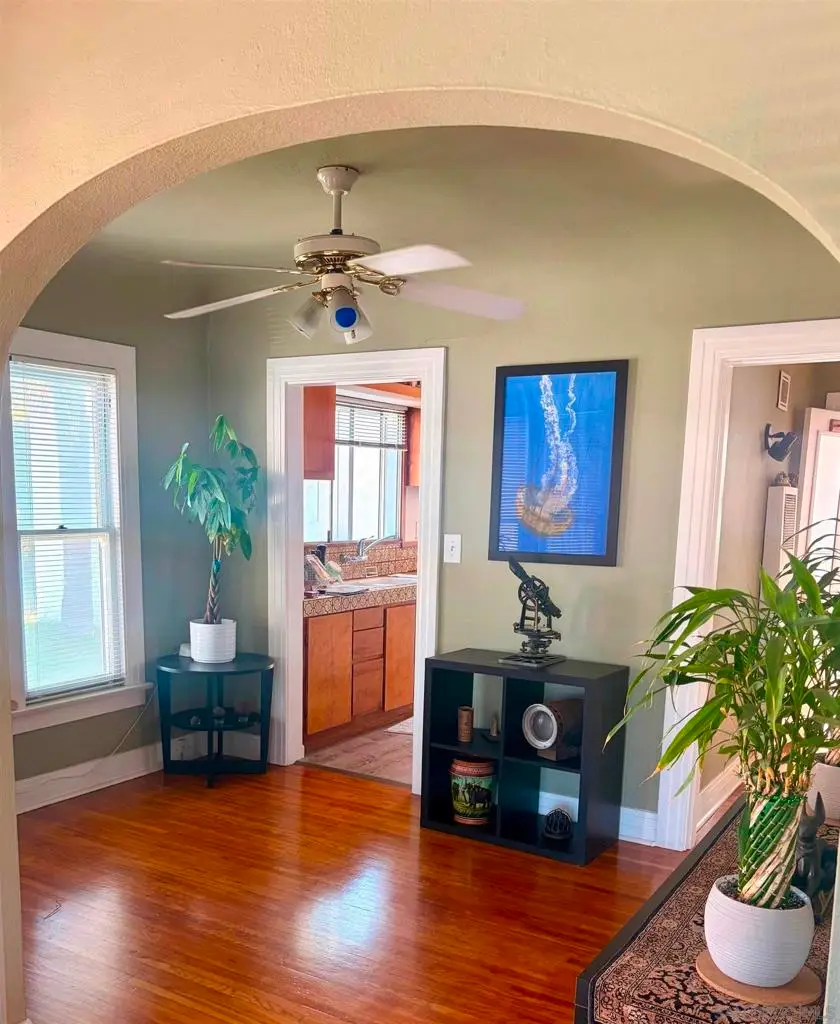 1940 Mission Avenue, San Diego, CA 92116 - #2