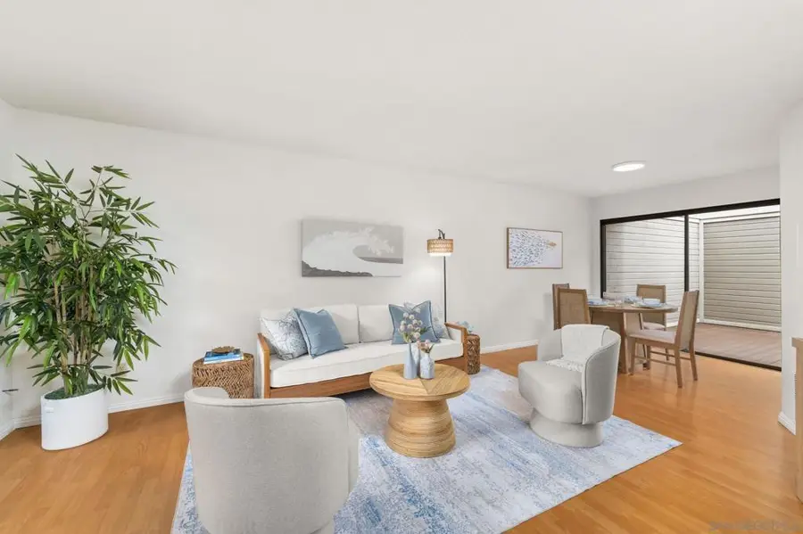9260 Towne Centre Dr #17, San Diego, CA 92121 - #2