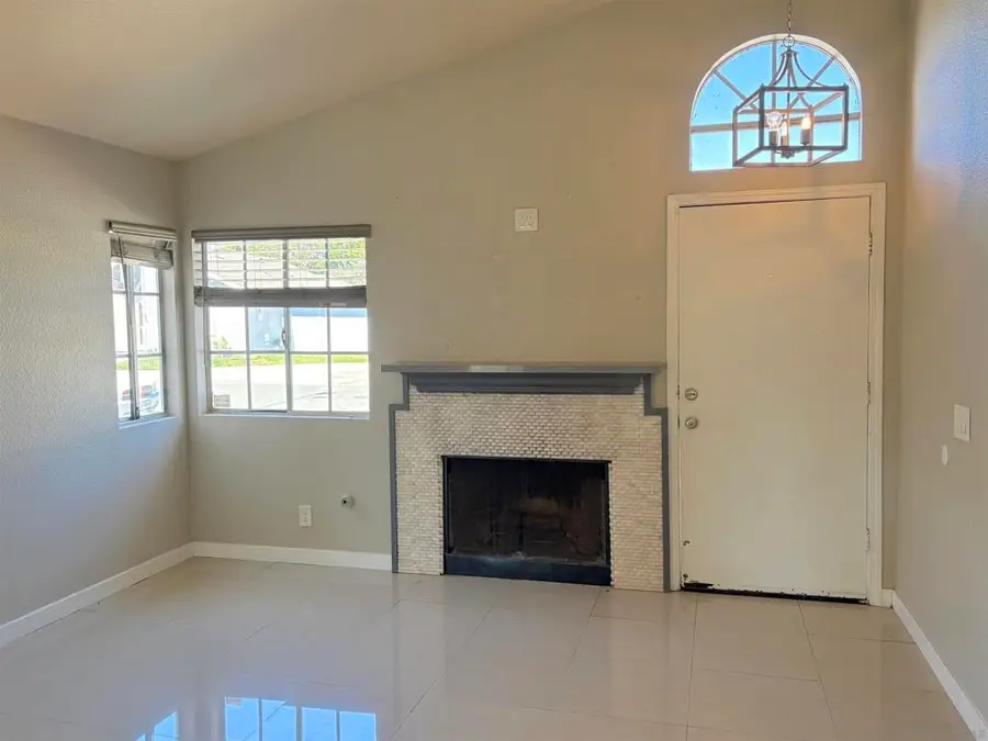 656 Hartford St, Chula Vista, CA 91913 - #3