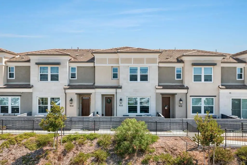 1202 Sunrise View #103, San Marcos, CA 92078 - #1
