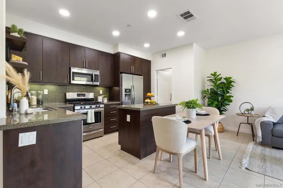 2104 Cosmo Way, San Marcos, CA 92078 - #3