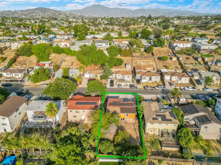 2002 Noble Street, Lemon Grove, CA 91945 - #3
