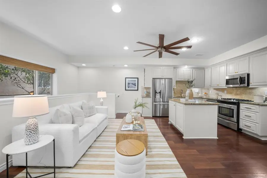1927 Felspar, San Diego, CA 92109 - #2
