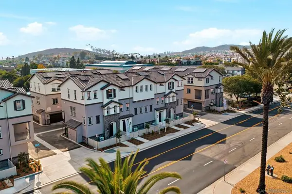 203 Sarina Lane, San Marcos, CA 92069