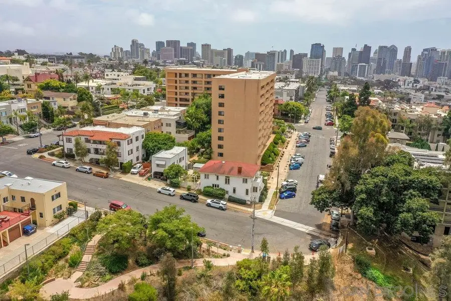 2561 S Albatross, San Diego, CA 92101 - #2