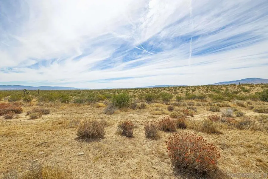 0 112th St W, Rosamond, CA 93560 - #2