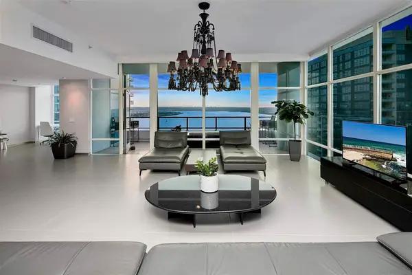 1262 Kettner #2801, San Diego, CA 92101