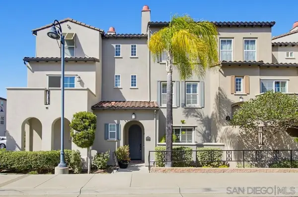10556 Debreceni #11, San Diego, CA 92127