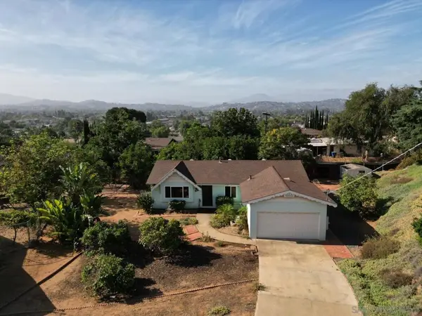 1101 Cresthill Pl, El Cajon, CA 92021