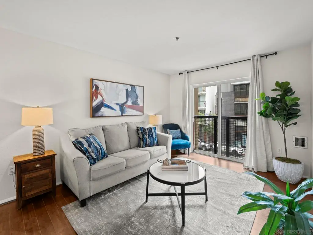 1970 Columbia St #312, San Diego, CA 92101 - #1