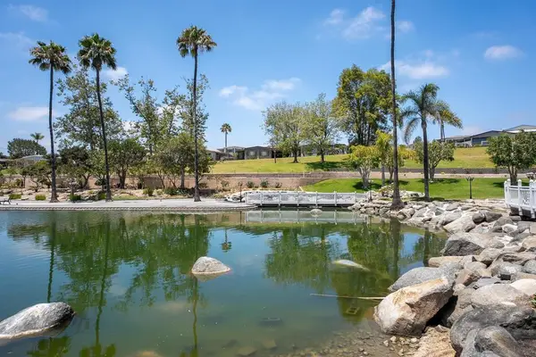 284 Picnic View Ln, Oceanside, CA 92056