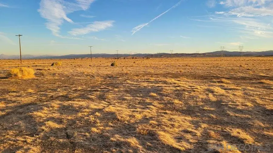 49677 W 140th, Lancaster, CA 93536 - #2