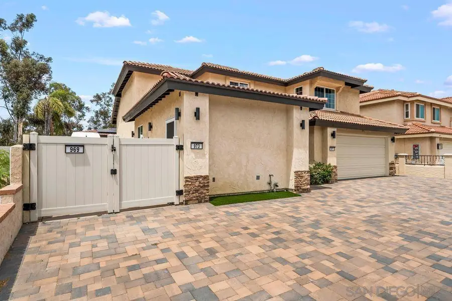 971 969-973 E J St, Chula Vista, CA 91910 - #3