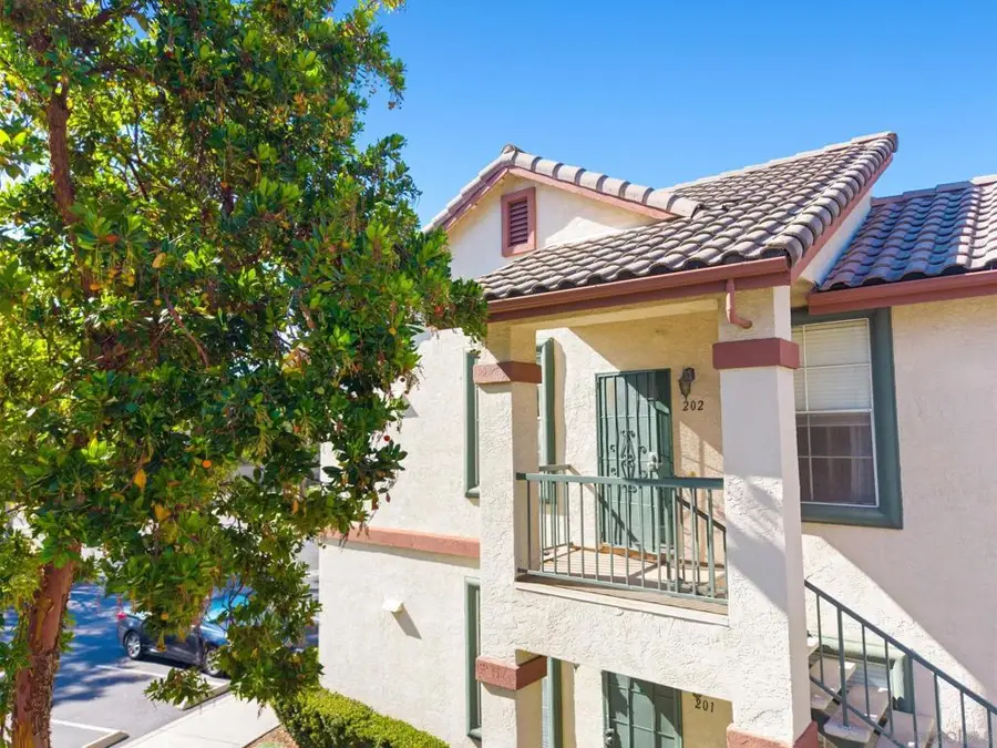 10830 Sabre Hill #202, San Diego, CA 92128 - #2
