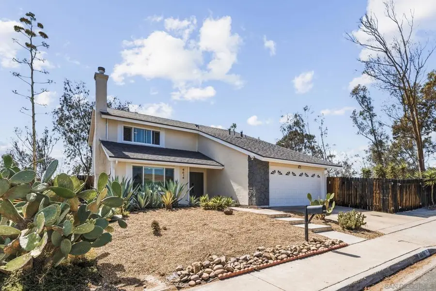 4614 La Cuenta Dr., San Diego, CA 92124 - #2