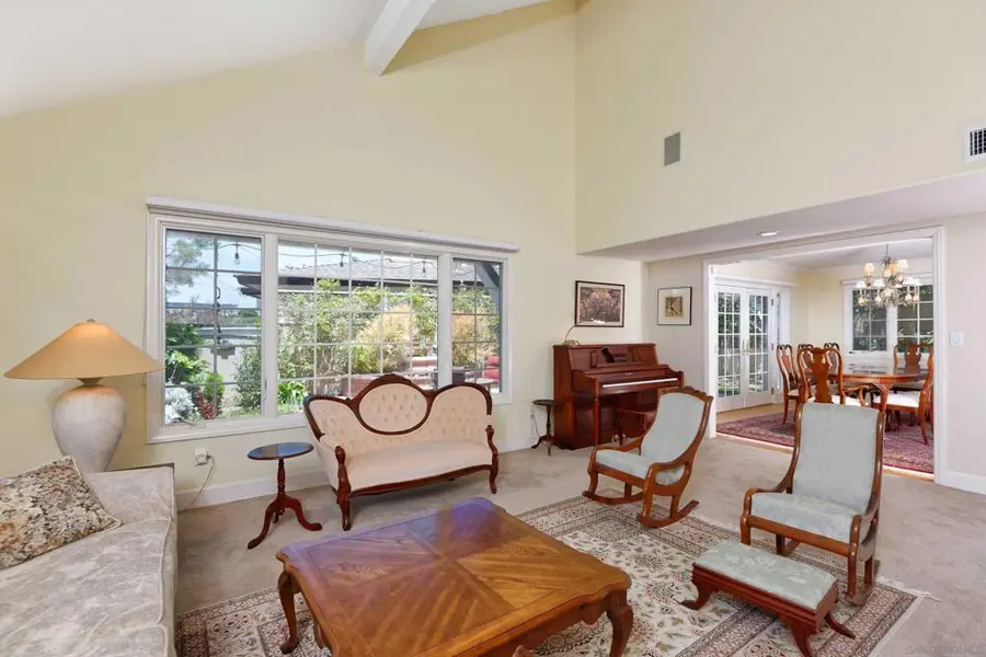 8745 Robin Hood Lane, La Jolla, CA 92037 - #2