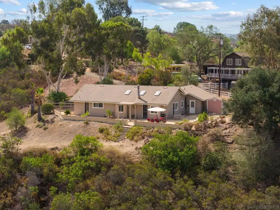 11909 Sky View Drive, Valley Center, CA 92082 - #2