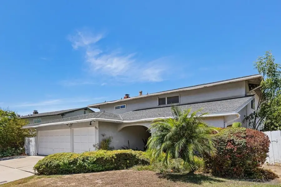 6232 Lake Athabaska Pl, San Diego, CA 92119 - #2