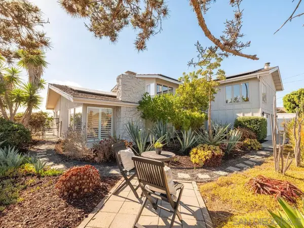 5596 Bloch St, San Diego, CA 92122