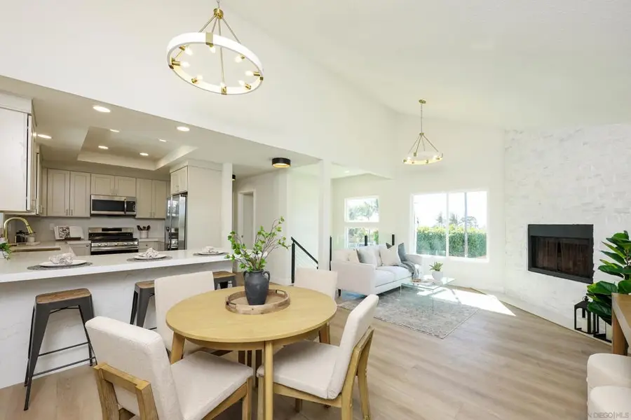 658 660 Santa Fe Dr., Encinitas, CA 92024 - #3
