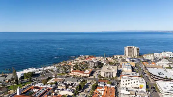 7811 Eads Ave #311, La Jolla, CA 92037