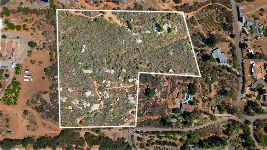 2 Chablis Rd, Ramona, CA 92065 - #2