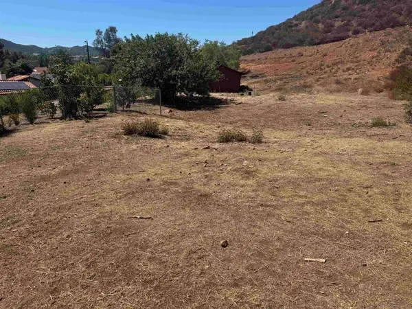 0 Carlson Ct, Poway, CA 92064