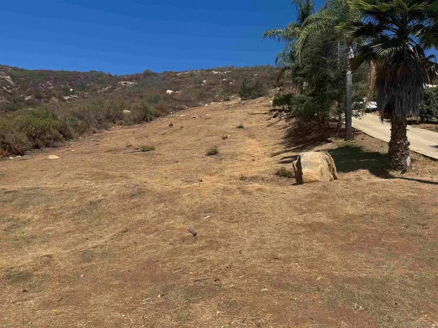 0 Carlson Ct, Poway, CA 92064 - #3
