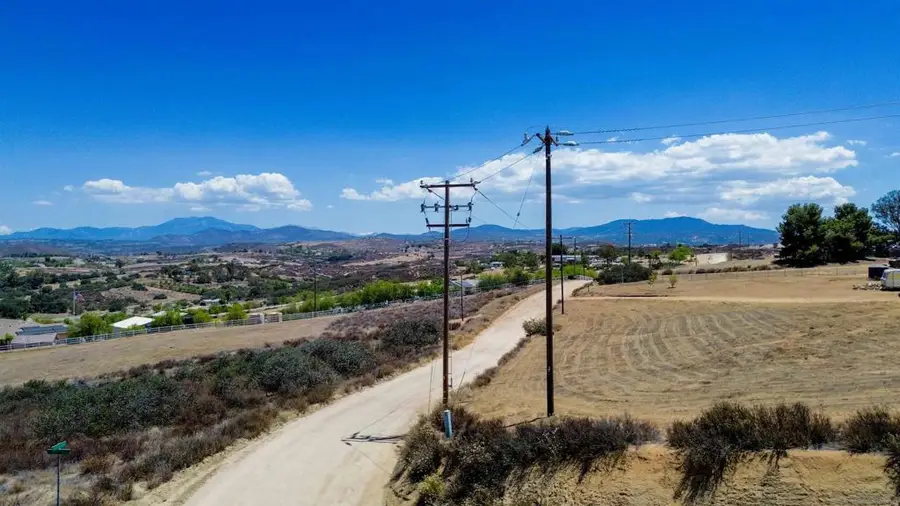 15 Calle Segovia, Temecula, CA 92592 - #2