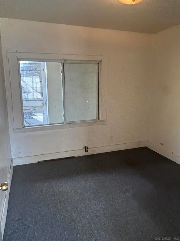 840 E 16th St, National City, CA 91950 - #3