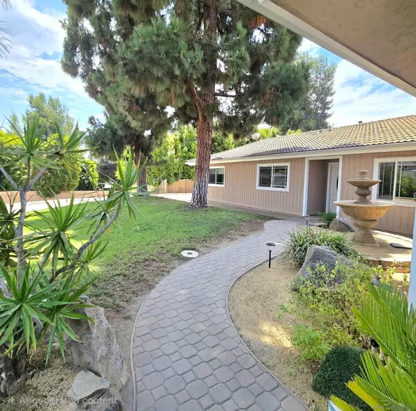 4126 Avocado Blvd., La Mesa, CA 91941