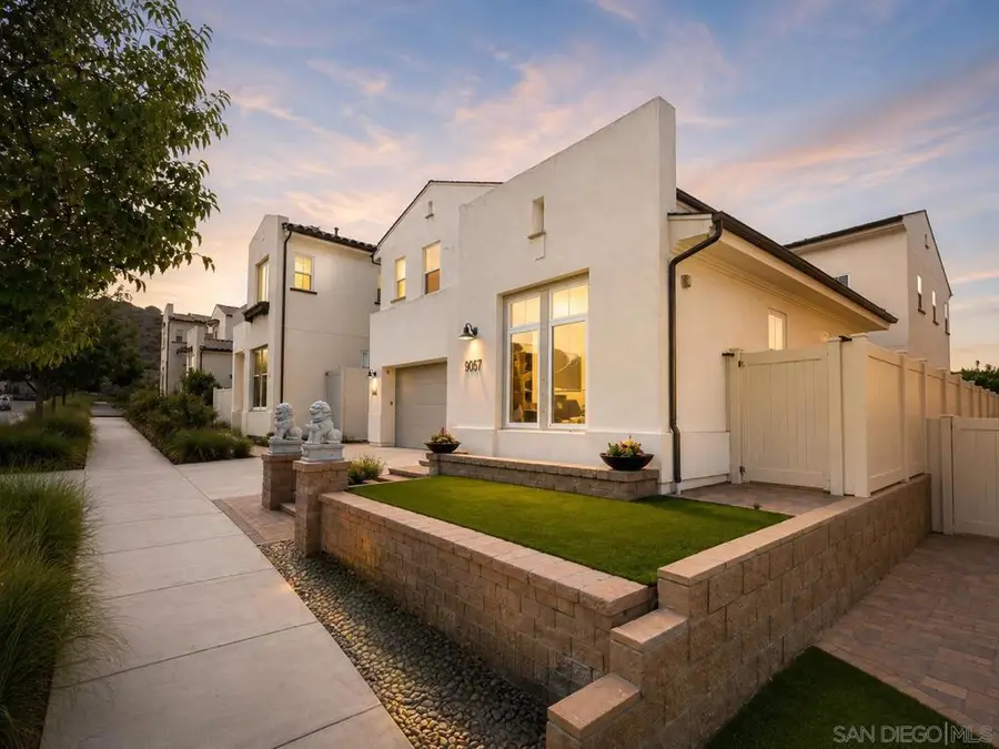 9057 W Bluff Place, Santee, CA 92071 - #2